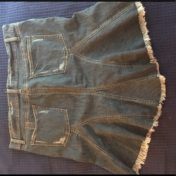 Pleated Denim Skirt - Picture 3 of 3